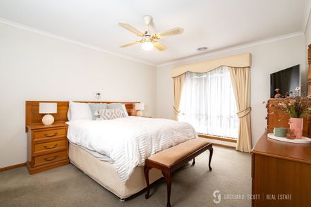 3-bedroom home with a bungalow - Photo 4