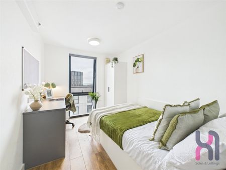 4-bed property to let in Liverpool - Photo 5