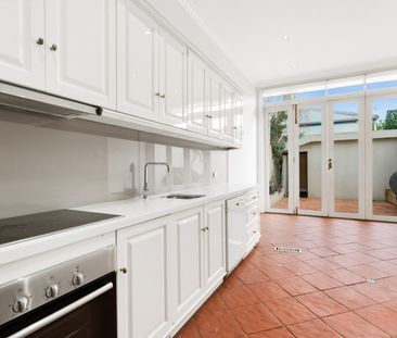 80 Iffla Street, South Melbourne VIC 3205 - House For Rent | Domain - Photo 3