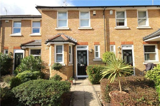 2 bedroom terraced house to rent - Photo 1