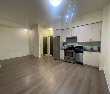 For Lease - 8763 Bayview Avenue Unit# 619, Richmond Hill, Ontario - Photo 2