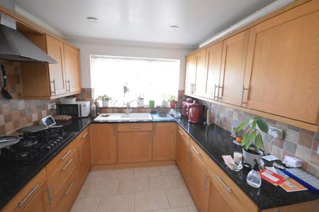 2 bedroom house share to rent - Photo 4