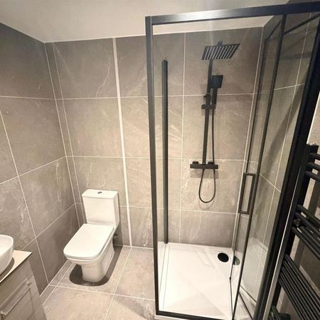 1 bedroom property to rent - Photo 3