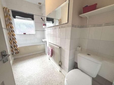 Station Road, Haydock, WA11 - Photo 5