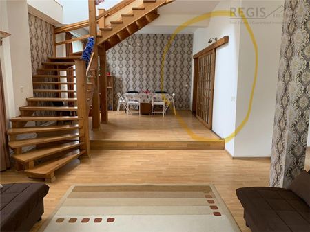 Vila de cinci camere in zona Schei - Fotografie 2