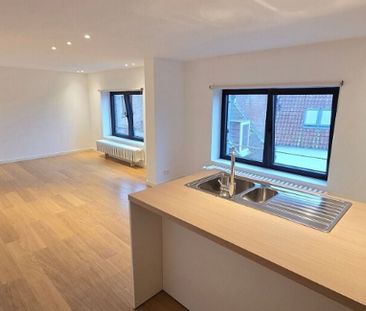 Appartement te huur in Brugge voor € 895 met 2 slaapkamers - Foto 4
