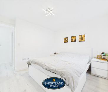 3 bedroom detached house to rent - Photo 4