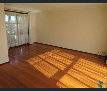 HOME IN QUIET COURT LOCATION - Photo 2