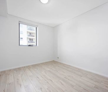 “3 Bedroom Apartment” - Photo 3