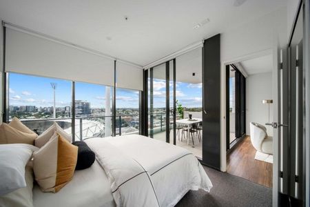 SILK ONE 2 BED 2 BATH - Photo 2