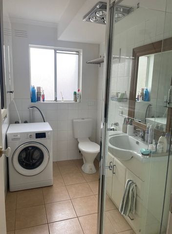 Cheltenham - Photo 3