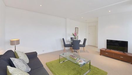 Hill Street, Mayfair, London - Photo 2