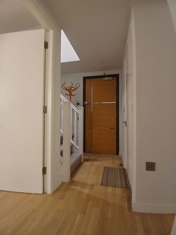 2 bed apartment to rent in Upper King Street, Norwich, NR3 - Photo 2