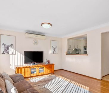 BEAUTIFUL FAMILY HOME + BEST LOCATION! - Photo 5