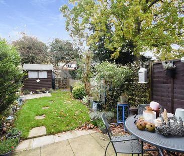 2 bedroom terraced house to rent - Photo 1