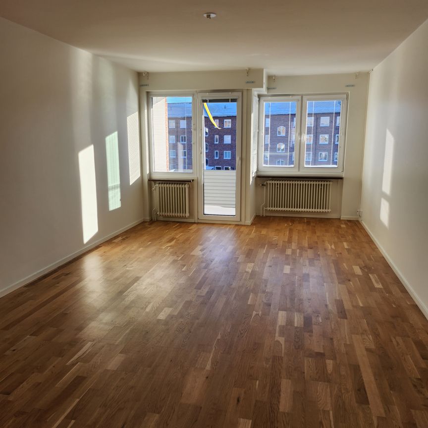 Albreksvägen 77 - Foto 1