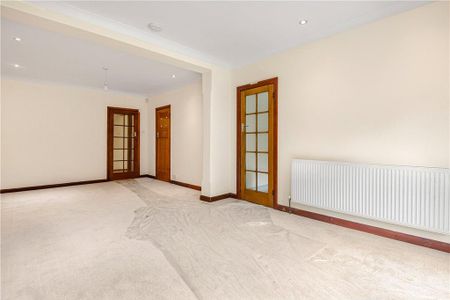 4 bedroom bungalow to rent - Photo 4