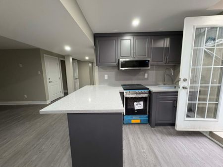 For Lease - 271 Andrews Trail, Milton, Ontario - Photo 3