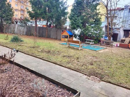 Pronájem nezařízeného bytu 2+1 s balkonem a sklepní kójí ul. - Fotografie 5