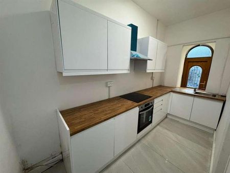 Moulson Terrace, Denholme, Bradford, BD13 - Photo 2