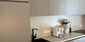 EXKLUSIVE, VOLL AUSGESTATTETE "LÖFFELFERIGE" WOHNUNG MIT LOGGIA - BEWERBUNGEN ERWÜNSCHT! ALL IN KOSTEN! - Photo 3