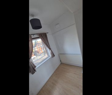 3 Bed Semi-Detached House, Windmill Lane, S5 - Photo 3