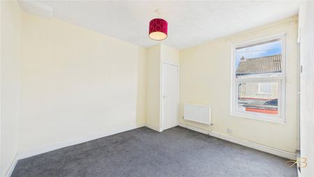 2 bedroom house to rent - Photo 3