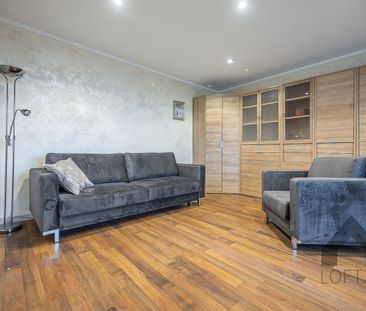 Wyposażona kawalerka z ładnym widokiem na os. Stałym w Jaworznie do... - Фото 1