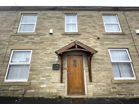 133B Moor Bottom Road, Halifax, HX2 9SX - Photo 3