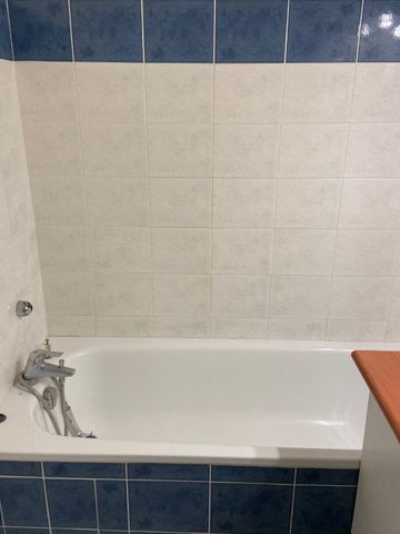 Location Appartement 2 pièces 43m² ANGOULEME 16000 - Photo 3
