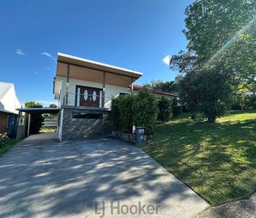 Neat & Tidy 1 Bedroom Unit in Sought After Speers Point - Photo 3