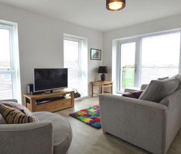 3 bedroom apartment to rent - Photo 1