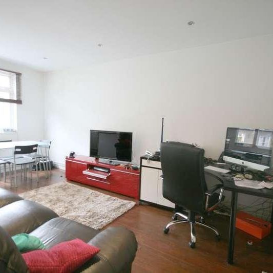 Vanbern House, Prince Of Wales Road, Kenitsh Town, NW5 - Photo 1