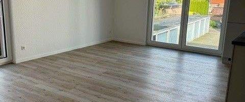 Lichtdurchflutete 2 ZKB mit Balkon in Altenlingen zu vermieten - Photo 1