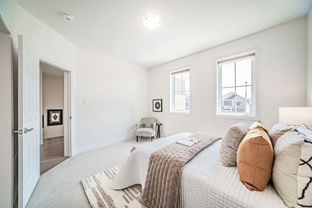 For Lease - 52 Jinnah Avenue, Markham, Ontario - Photo 4