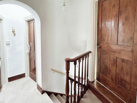 2 bedroom terraced house to rent - Photo 5