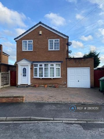 4 bedroom detached house to rent - Photo 5