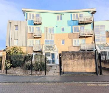 Stratfield Road, Slough, SL1 - Photo 2