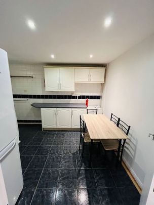 Room in a Shared House, Penderyn Way, N7 - Photo 1