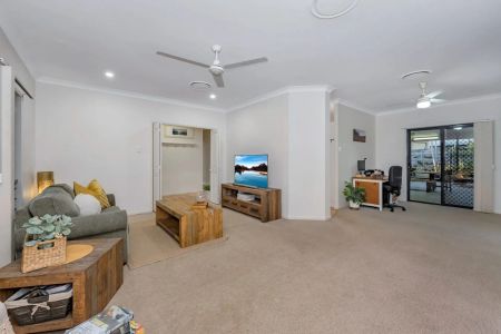 Entertainers Delight! - Photo 2