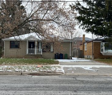 For Lease - 3986 Ellesmere Road, Toronto, Ontario - Photo 4