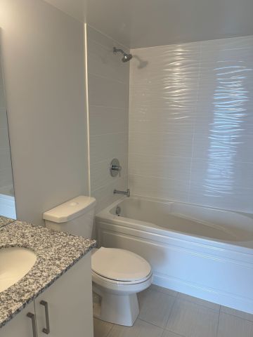 For Lease - 20 Meadowglen Place Unit# 1102, Toronto, Ontario - Photo 5