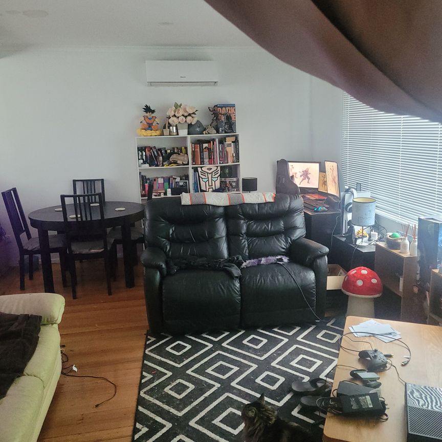 Noble Park - Photo 1