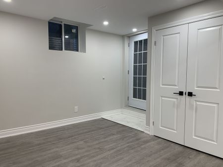 For Lease - 9 Annie Crescent, Ajax, Ontario - Photo 5