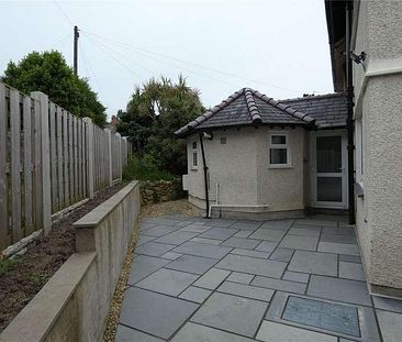 Fron Park Avenue, Llanfairfechan, Conwy, LL33 - Photo 4