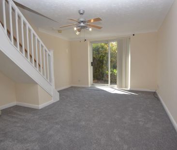 2 bedroom semi-detached house to rent - Photo 3