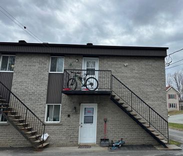 Appartement 4 1/2 à Louer - Photo 1