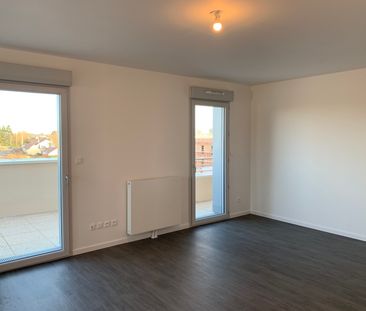 Location Appartement 3 pièces 64m² ST JEAN DE BRAYE 45800 - Photo 4