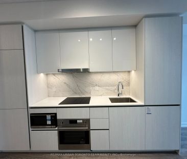 8 Interchange Way #3511 - Photo 2