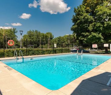 Notch Hill Apartments - Photo 2